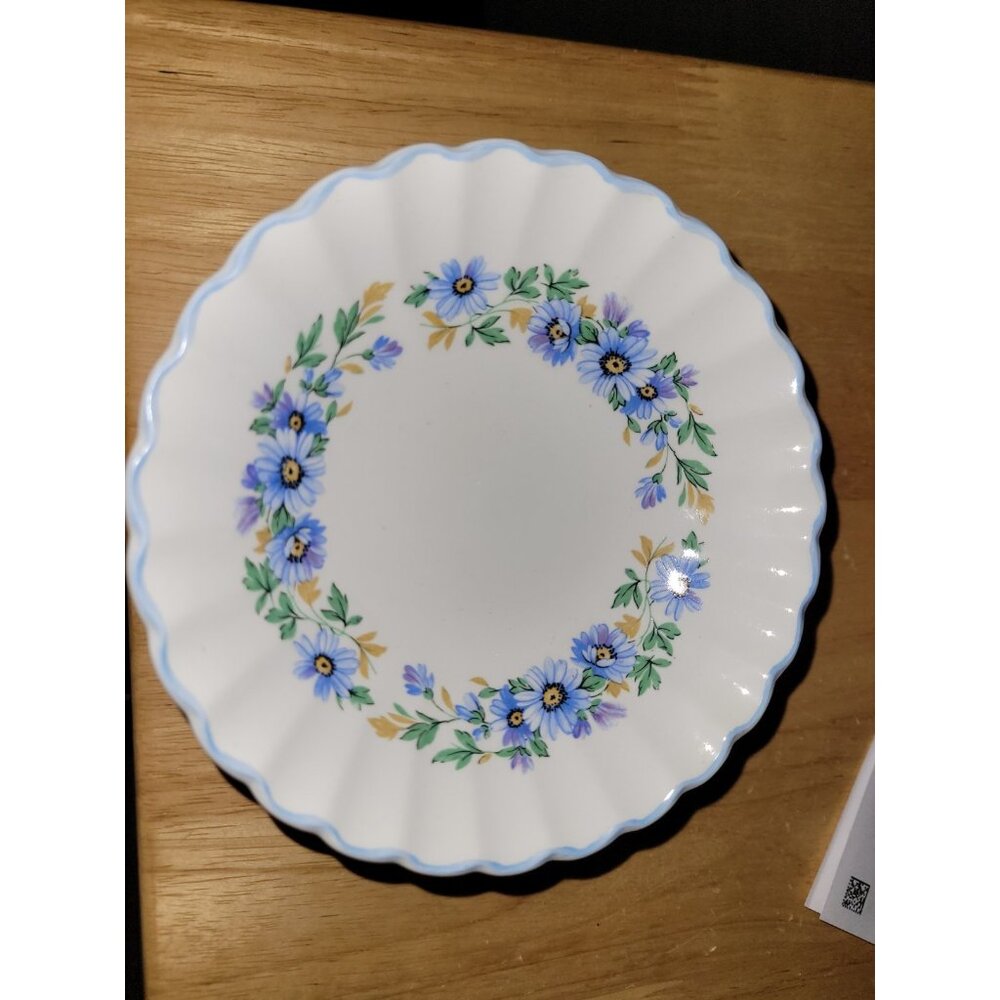 J &G Meakin Classic White Alpine Mist Berry Bowls 5 1/2" LOT OF 6 EXCELLENT